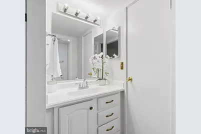 11721 Karbon Hill Court #201, Reston, VA 20191 - Photo 17
