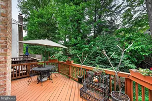 4239 Sleepy Lake Dr, Fairfax, VA 22033 - Photo 33