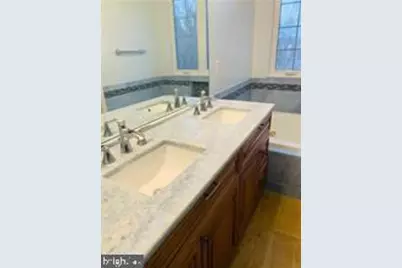5946 Edgehill Court, Alexandria, VA 22303 - Photo 9