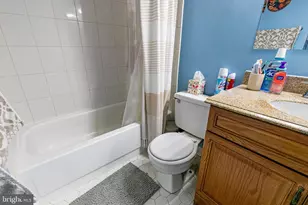 10208 Bushman Dr, Oakton, VA 22124 - Photo 19