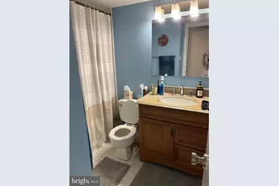 10208 Bushman Drive #402, Oakton, VA 22124 - Photo 11