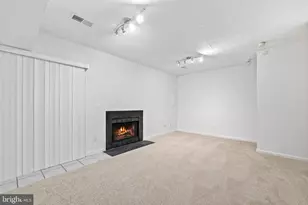 3740 Broomsedge Ct, Fairfax, VA 22033 - Photo 29