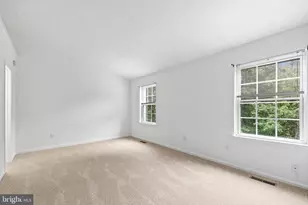 3740 Broomsedge Ct, Fairfax, VA 22033 - Photo 21