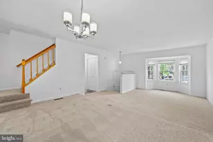 3740 Broomsedge Ct, Fairfax, VA 22033 - Photo 5