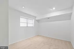3740 Broomsedge Ct, Fairfax, VA 22033 - Photo 33