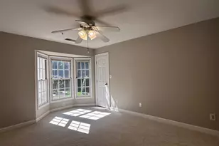 12237 Fairfield House Dr, Fairfax, VA 22033 - Photo 17