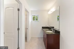 1431 Kingstream Dr, Herndon, VA 20170 - Photo 31
