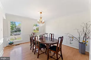 1431 Kingstream Dr, Herndon, VA 20170 - Photo 9