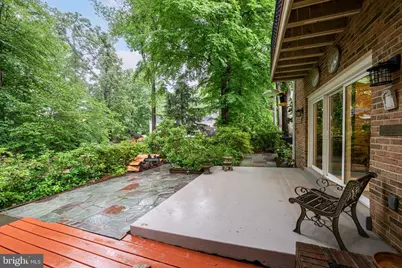 1502 Highwood Drive, McLean, VA 22101 - Photo 17