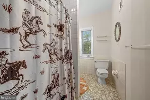 1502 Highwood Dr, McLean, VA 22101 - Photo 37
