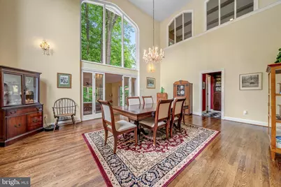 1502 Highwood Drive, McLean, VA 22101 - Photo 11