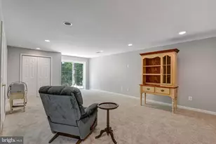 10999 Highridge St, Fairfax Station, VA 22039 - Photo 37