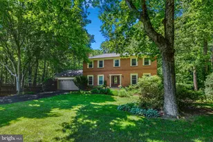 10999 Highridge St, Fairfax Station, VA 22039 - Photo 5