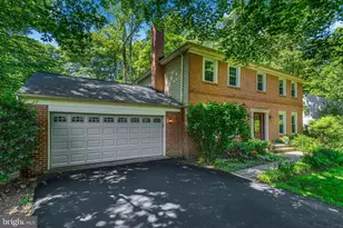 10999 Highridge St, Fairfax Station, VA 22039 - Photo 9