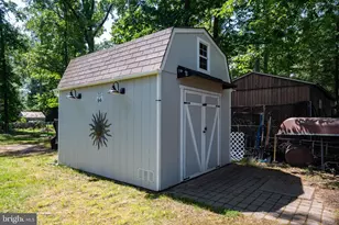10429 Old Colchester Rd, Lorton, VA 22079 - Photo 49