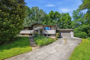 10027 W Constable Ct, Fairfax, VA 22032 - Photo 1
