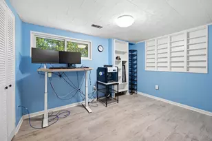 10027 W Constable Ct, Fairfax, VA 22032 - Photo 25