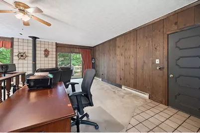 10027 W Constable Court, Fairfax, VA 22032 - Photo 9