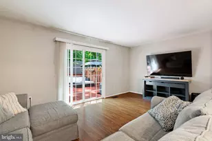 7932 Pebble Brook Ct, Springfield, VA 22153 - Photo 7