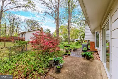 8717 Higdon Drive, Vienna, VA 22182 - Photo 27