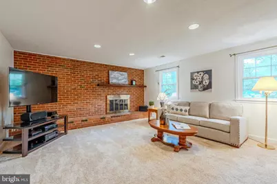 8717 Higdon Drive, Vienna, VA 22182 - Photo 15