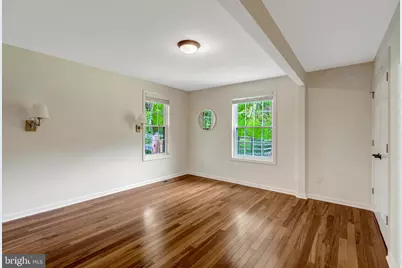 11520 Popes Head Road, Fairfax, VA 22030 - Photo 17