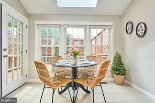 1453 Bluemont Ct, Herndon, VA 20170 - Photo 13