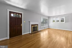 9112 Grist Mill Rd, Alexandria, VA 22309 - Photo 3