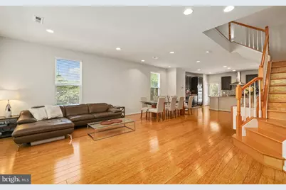 9640 Pullman Place, Fairfax, VA 22031 - Photo 9