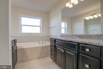 14596 Lakestone Drive, Chantilly, VA 20151 - Photo 27