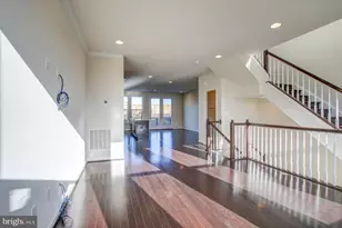 14596 Lakestone Dr, Chantilly, VA 20151 - Photo 13