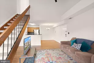 6955 Mary Caroline Cir, Alexandria, VA 22310 - Photo 11