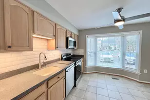 10287 Latney Rd, Fairfax, VA 22032 - Photo 5