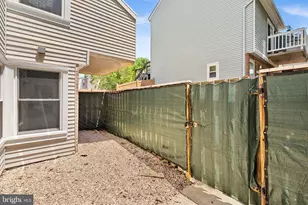 4388 Pembrook Village Dr, Alexandria, VA 22309 - Photo 7