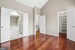 10995 Thrush Ridge Rd, Reston, VA 20191 - Photo 13