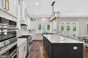 1114 Ware St SW, Vienna, VA 22180 - Photo 23