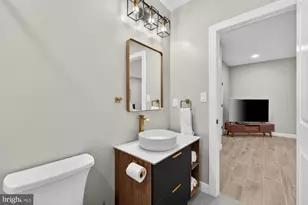 1114 Ware St SW, Vienna, VA 22180 - Photo 89