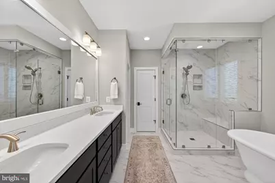 1114 Ware Street SW, Vienna, VA 22180 - Photo 5