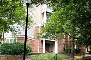 12915 Alton Square, Herndon, VA 20170 - Photo 3