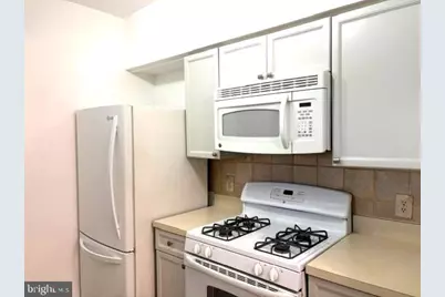12915 Alton Square #417, Herndon, VA 20170 - Photo 9