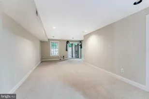 8475 Canyon Oak Dr, Springfield, VA 22153 - Photo 23