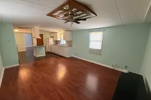 7923 Stork Rd, Alexandria, VA 22306 - Photo 5