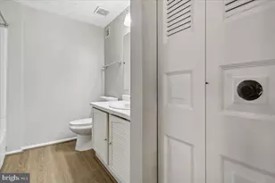 5913 Spruce Run Ct, Centreville, VA 20121 - Photo 17