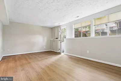 5913 Spruce Run Court, Centreville, VA 20121 - Photo 25