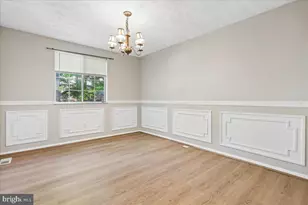 5913 Spruce Run Ct, Centreville, VA 20121 - Photo 9