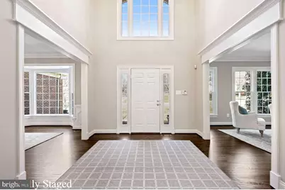 1405 Woodhurst Boulevard, McLean, VA 22102 - Photo 3