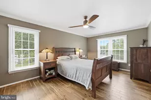 8900 Kenilworth Dr, Burke, VA 22015 - Photo 23