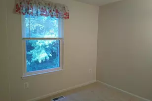 11013 Barton Hill Ct, Reston, VA 20191 - Photo 5