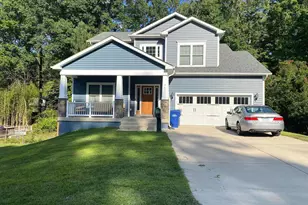 3607 Rose Ln, Annandale, VA 22003 - Photo 1