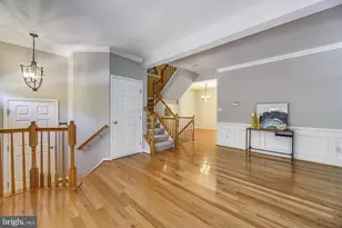6505 Parish Glebe Ln, Alexandria, VA 22315 - Photo 5